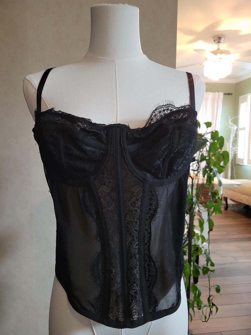 Commense Black Lace Corset Bustier